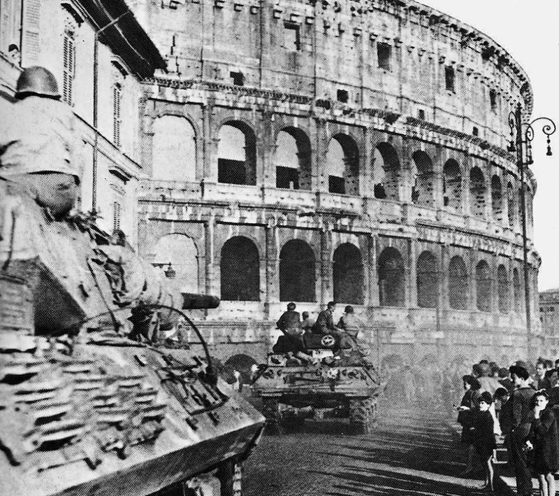Rome Collosseo 1944